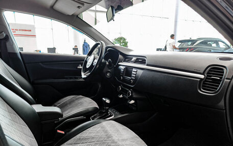 KIA Rio IV, 2018 год, 1 399 000 рублей, 13 фотография