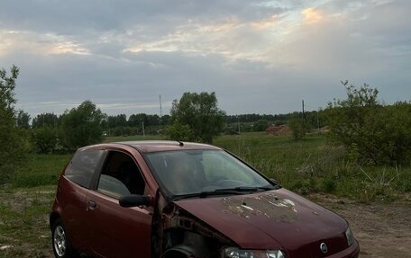 Fiat Punto III Punto Evo рестайлинг, 2001 год, 130 000 рублей, 2 фотография