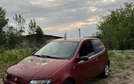 Fiat Punto III Punto Evo рестайлинг, 2001 год, 130 000 рублей, 3 фотография