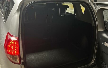 Toyota RAV4, 2006 год, 1 100 000 рублей, 10 фотография