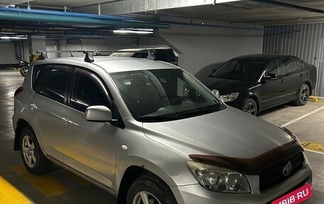 Toyota RAV4, 2006 год, 1 100 000 рублей, 3 фотография