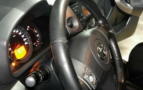 Toyota RAV4, 2006 год, 1 100 000 рублей, 16 фотография