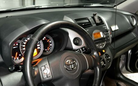 Toyota RAV4, 2006 год, 1 100 000 рублей, 17 фотография