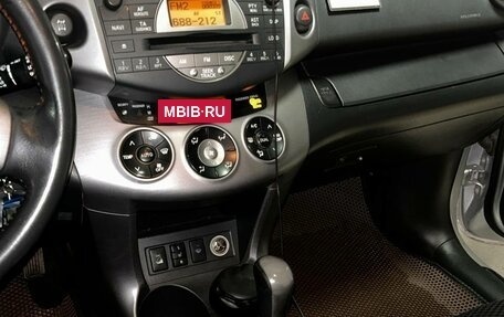 Toyota RAV4, 2006 год, 1 100 000 рублей, 15 фотография
