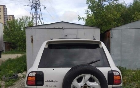 Toyota RAV4, 1997 год, 700 000 рублей, 4 фотография