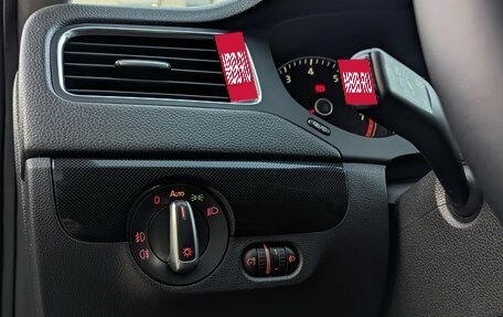 Volkswagen Jetta VI, 2012 год, 870 000 рублей, 14 фотография