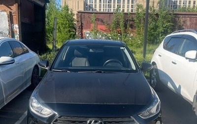 Hyundai Solaris II рестайлинг, 2017 год, 1 100 000 рублей, 1 фотография