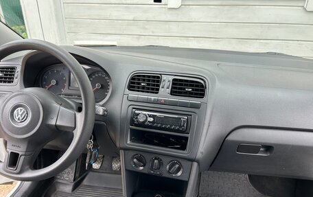 Volkswagen Polo VI (EU Market), 2015 год, 640 000 рублей, 25 фотография
