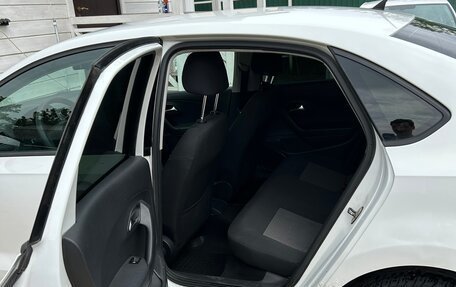 Volkswagen Polo VI (EU Market), 2015 год, 640 000 рублей, 22 фотография