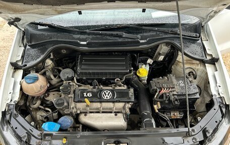 Volkswagen Polo VI (EU Market), 2015 год, 640 000 рублей, 29 фотография
