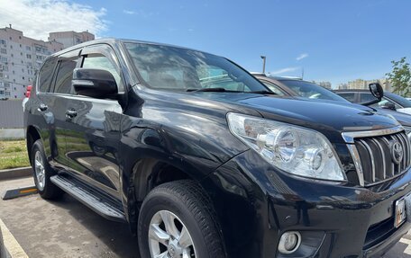 Toyota Land Cruiser Prado 150 рестайлинг 2, 2011 год, 3 500 000 рублей, 3 фотография