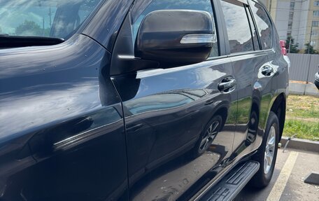 Toyota Land Cruiser Prado 150 рестайлинг 2, 2011 год, 3 500 000 рублей, 4 фотография
