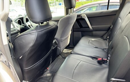 Toyota Land Cruiser Prado 150 рестайлинг 2, 2011 год, 3 500 000 рублей, 15 фотография