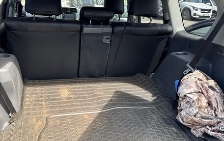 Toyota Land Cruiser Prado 150 рестайлинг 2, 2011 год, 3 500 000 рублей, 18 фотография