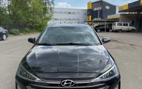Hyundai Elantra VI рестайлинг, 2019 год, 1 490 000 рублей, 3 фотография