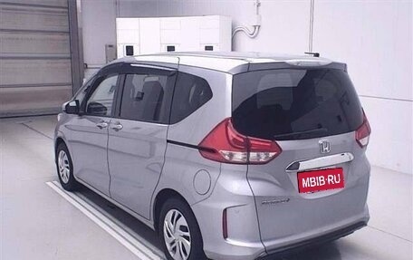 Honda Freed II, 2019 год, 1 400 000 рублей, 2 фотография