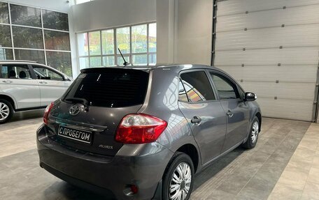 Toyota Auris II, 2011 год, 1 000 000 рублей, 6 фотография