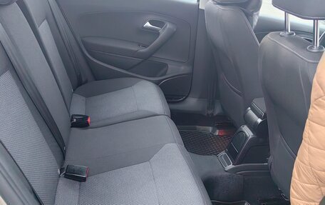 Volkswagen Polo VI (EU Market), 2017 год, 1 100 000 рублей, 8 фотография