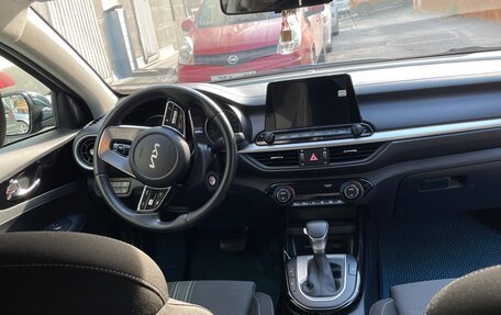 KIA Cerato IV, 2022 год, 2 250 000 рублей, 21 фотография