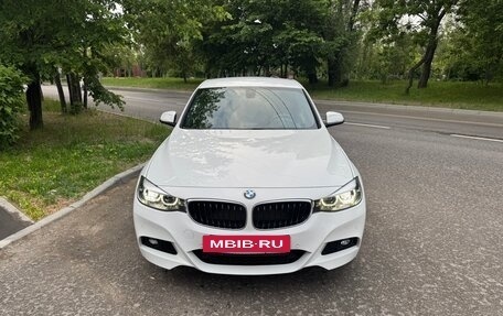 BMW 3 серия, 2018 год, 2 850 000 рублей, 2 фотография