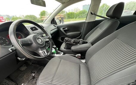 Volkswagen Polo VI (EU Market), 2011 год, 650 000 рублей, 10 фотография