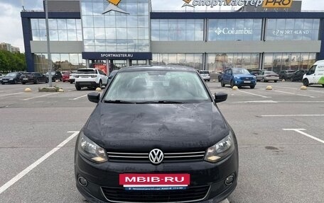 Volkswagen Polo VI (EU Market), 2011 год, 650 000 рублей, 3 фотография