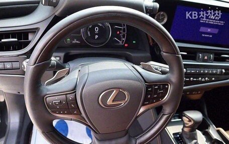 Lexus ES VII, 2022 год, 3 485 000 рублей, 8 фотография