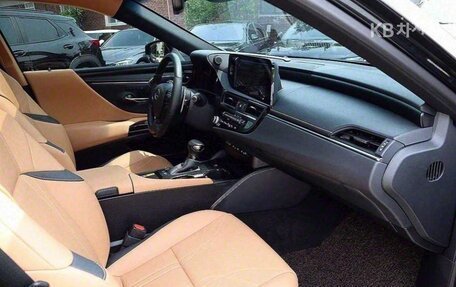 Lexus ES VII, 2022 год, 3 485 000 рублей, 13 фотография