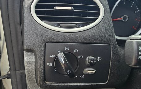 Ford Focus II рестайлинг, 2011 год, 450 000 рублей, 6 фотография
