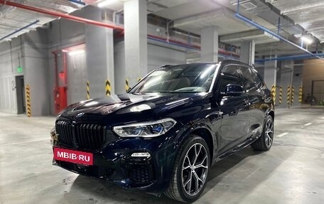 BMW X5, 2021 год, 9 000 000 рублей, 3 фотография