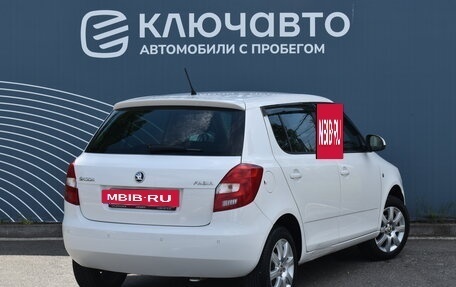 Skoda Fabia II, 2014 год, 850 000 рублей, 2 фотография