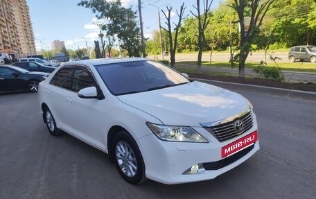 Toyota Camry, 2013 год, 1 549 000 рублей, 10 фотография