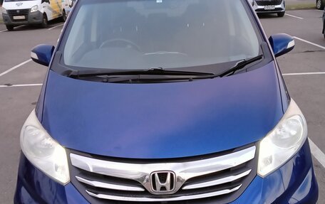 Honda Freed I, 2012 год, 1 190 000 рублей, 3 фотография