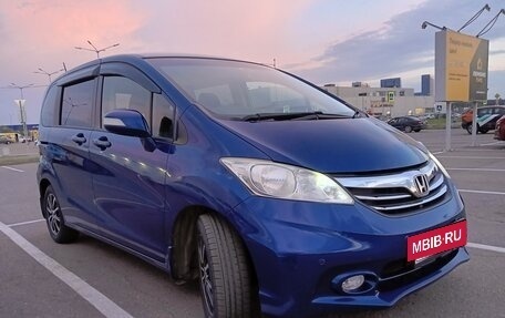 Honda Freed I, 2012 год, 1 190 000 рублей, 2 фотография