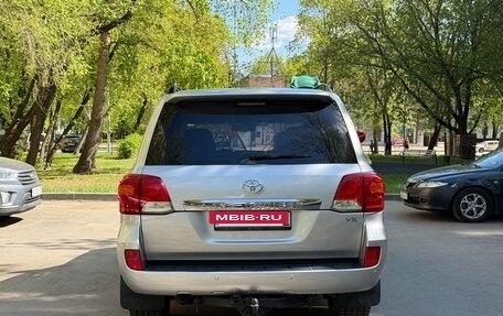 Toyota Land Cruiser 200, 2012 год, 3 525 000 рублей, 4 фотография