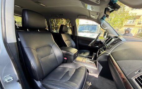 Toyota Land Cruiser 200, 2012 год, 3 525 000 рублей, 28 фотография