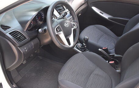 Hyundai Solaris II рестайлинг, 2016 год, 955 000 рублей, 8 фотография