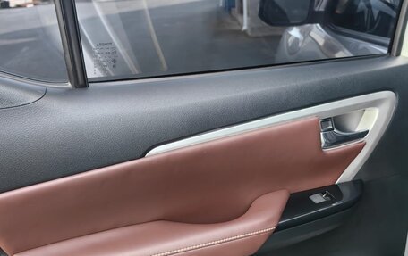 Toyota Fortuner II, 2018 год, 3 700 000 рублей, 7 фотография