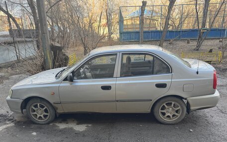 Hyundai Accent II, 2004 год, 345 000 рублей, 2 фотография