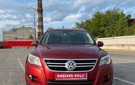 Volkswagen Tiguan I, 2009 год, 860 000 рублей, 1 фотография