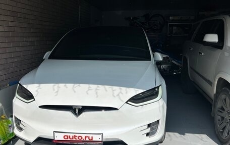 Tesla Model X I, 2019 год, 4 550 000 рублей, 1 фотография