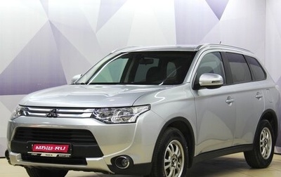 Mitsubishi Outlander III рестайлинг 3, 2014 год, 1 599 900 рублей, 1 фотография