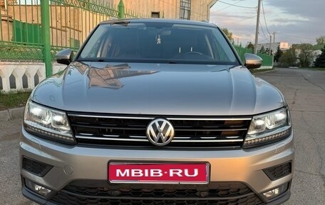 Volkswagen Tiguan II, 2017 год, 1 765 000 рублей, 1 фотография