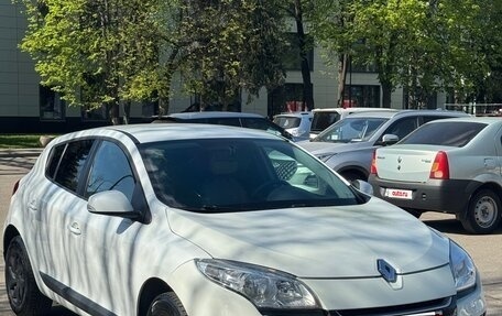 Renault Megane III, 2014 год, 555 000 рублей, 3 фотография