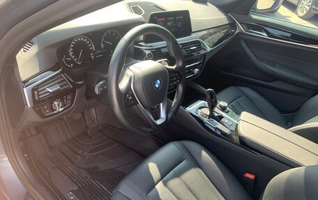 BMW 5 серия, 2020 год, 4 300 000 рублей, 11 фотография