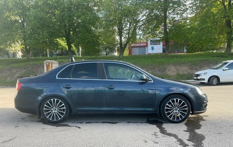Volkswagen Jetta VI, 2008 год, 760 000 рублей, 5 фотография
