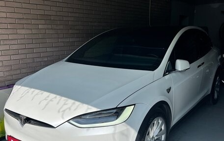 Tesla Model X I, 2019 год, 4 550 000 рублей, 2 фотография