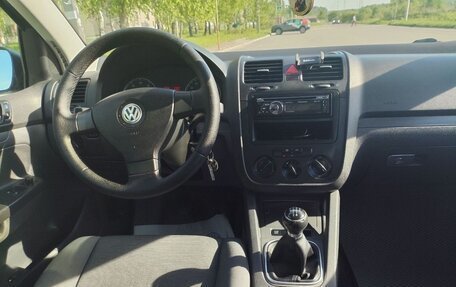 Volkswagen Golf V, 2007 год, 450 000 рублей, 2 фотография
