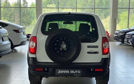 Chevrolet Niva I рестайлинг, 2020 год, 999 000 рублей, 5 фотография