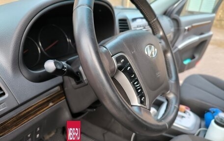Hyundai Santa Fe III рестайлинг, 2012 год, 1 150 000 рублей, 27 фотография
